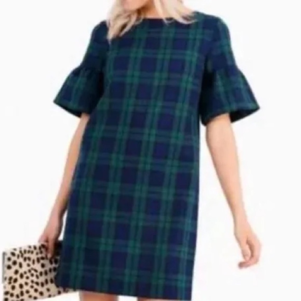 Vineyard Vines Blackwatch Plaid Flutter Sleeve Dress
Size 10!